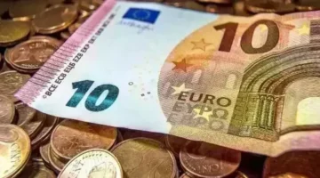 انخفاض واضح في سعر اليورو مقابل الجنيه المصري خلال تعاملات الأحد